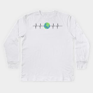 heart beat-planet Kids Long Sleeve T-Shirt